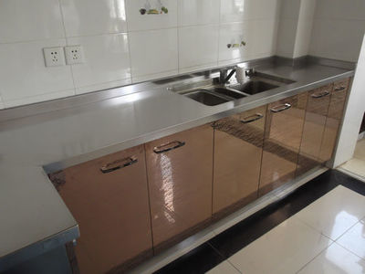 櫥柜發霉變形,最終換了套全不銹鋼整體櫥柜