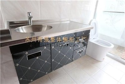 揚(yáng)州雨強(qiáng)不銹鋼制品廠 打造經(jīng)久耐用的不銹鋼整體櫥柜